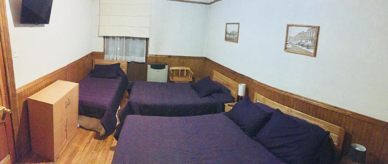 Hostal Chalet Las Violetas Punta Arenas Extérieur photo