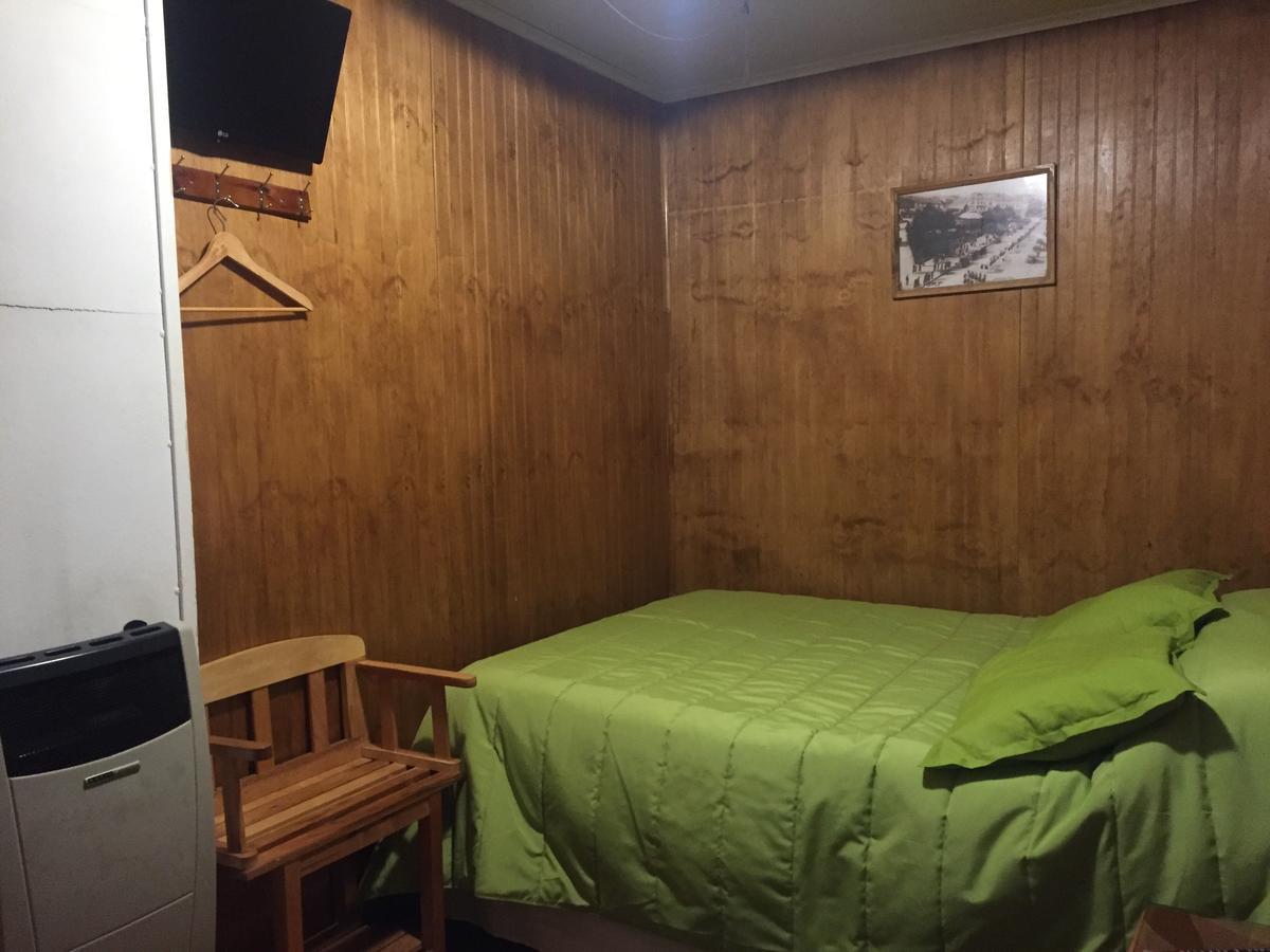 Hostal Chalet Las Violetas Punta Arenas Extérieur photo