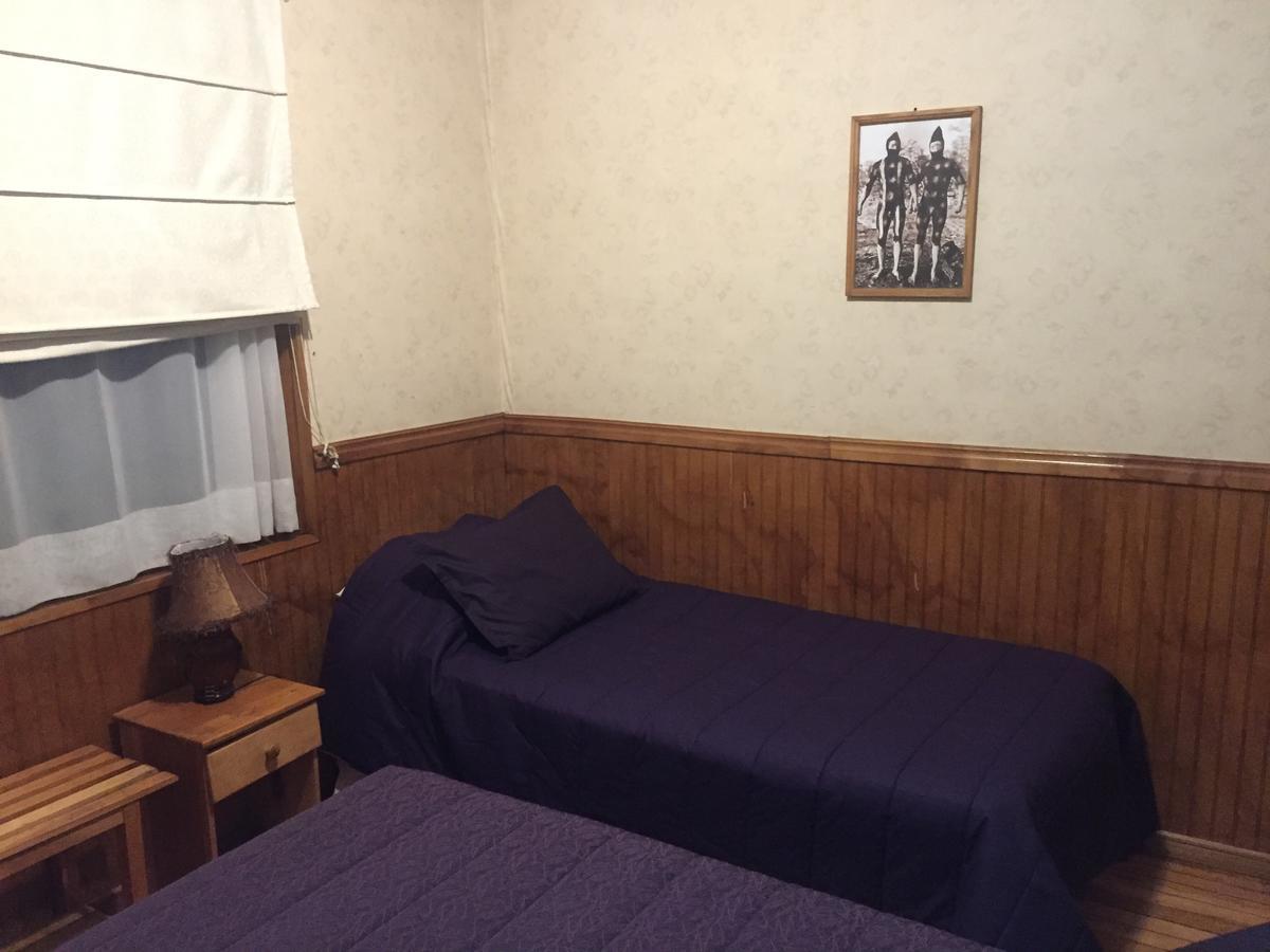 Hostal Chalet Las Violetas Punta Arenas Extérieur photo